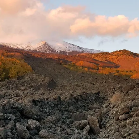 Шале Matilde's Etna Nature House Николози