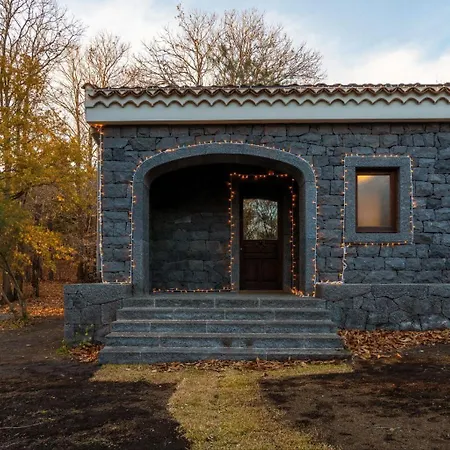 Matilde's Etna Nature House Domek alpejski