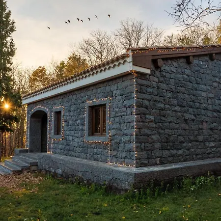 Matilde's Etna Nature House Domek alpejski *